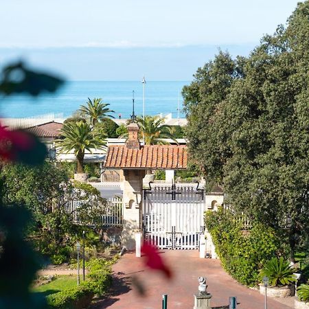 Park Hotel Villa Ariston Lido di Camaiore Exterior photo